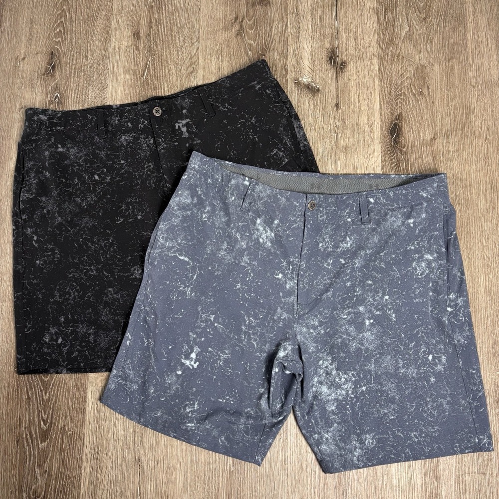 Under Armour Golf UA 40 Drive Printed Tapered 9" Shorts 2 Pair Bundle Black Gray